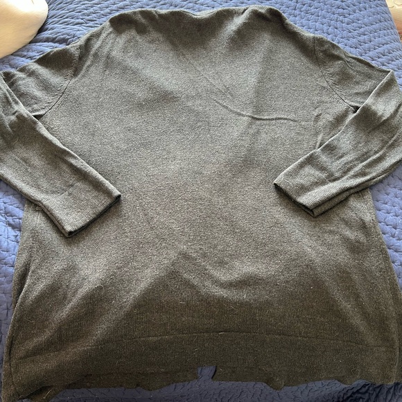 Gap Body Gray Sweater - Picture 3 of 3